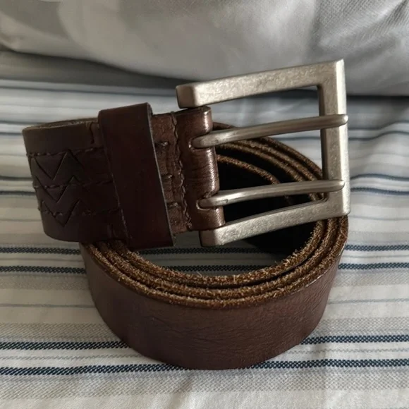 Men's Brown Leather Belt - Picture 2 of 4